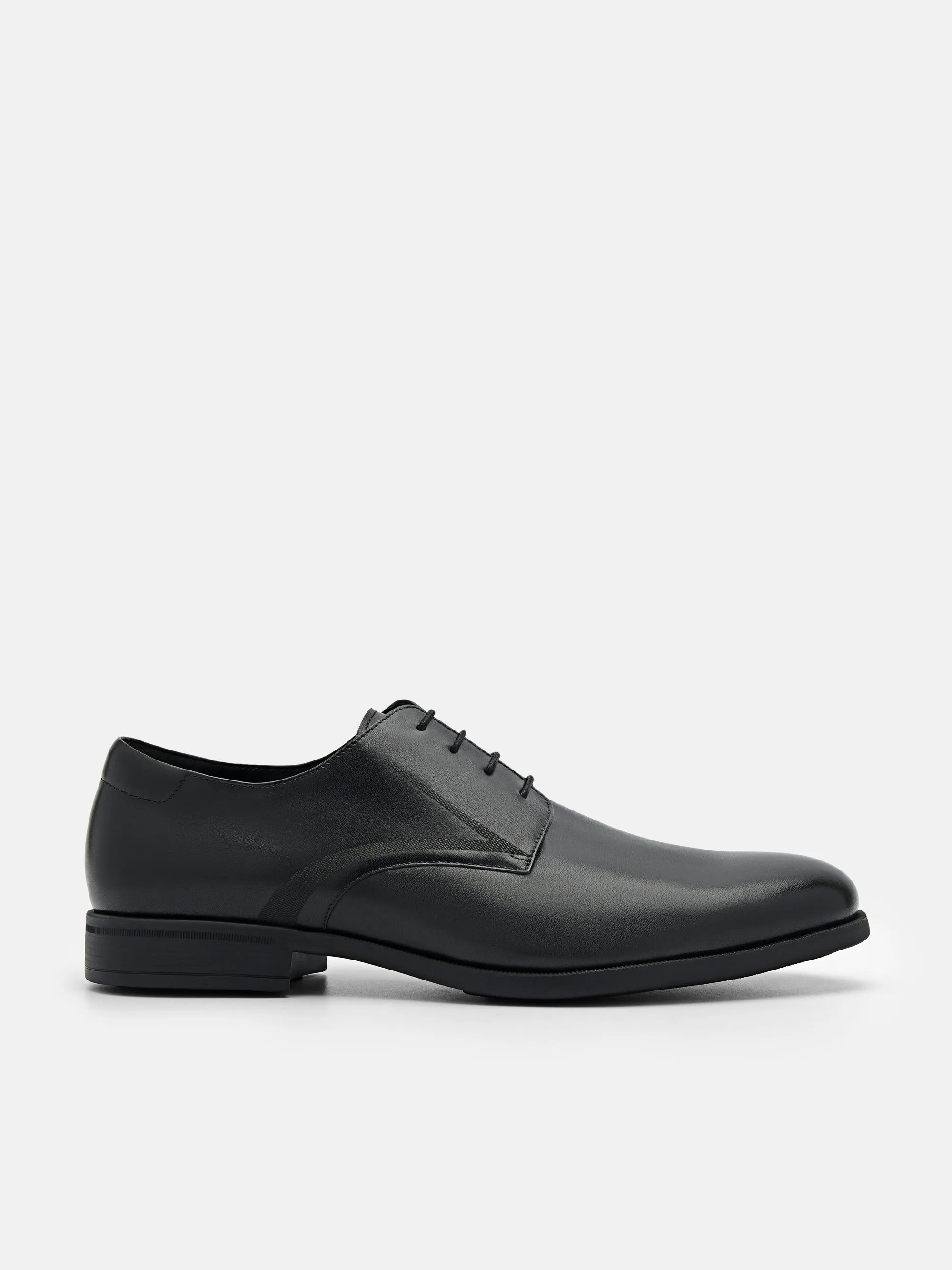 Altitude Lightweight Embossed Leather Derby Shoes