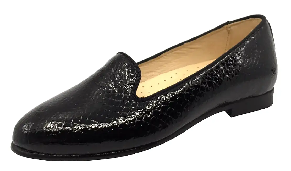 Andanines  Girl's Scalloped Ballet Flat, Black Pebble Patent