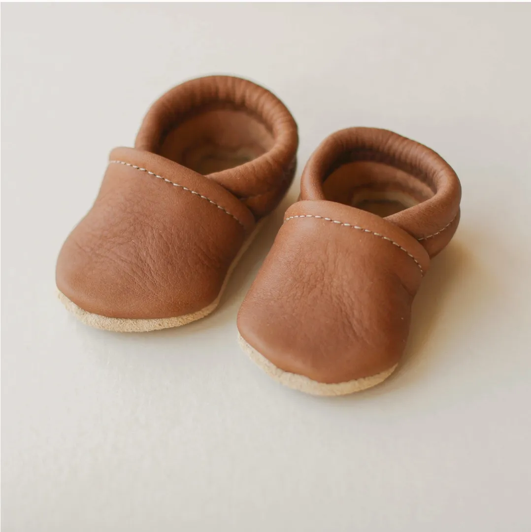 BABY LEATHER MOCCASIN SHOES - WALNUT