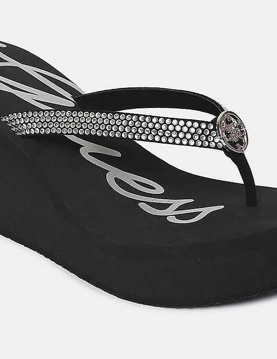 GUESS Women Black Stone Studded V-Strap Sechi Flip Flops