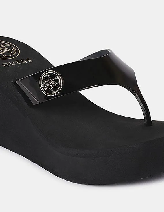 GUESS Women Black V-Strap Shadia Flip Flops