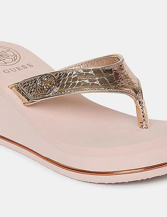 GUESS Women Pink Textured V-Strap Sarraly Flip Flops