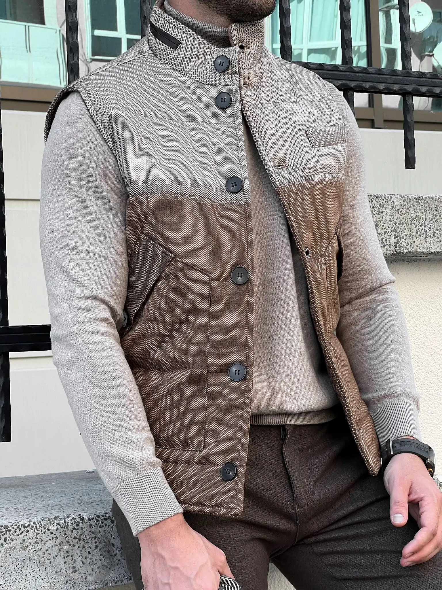 Inflatable Down Pocket Beige Vest