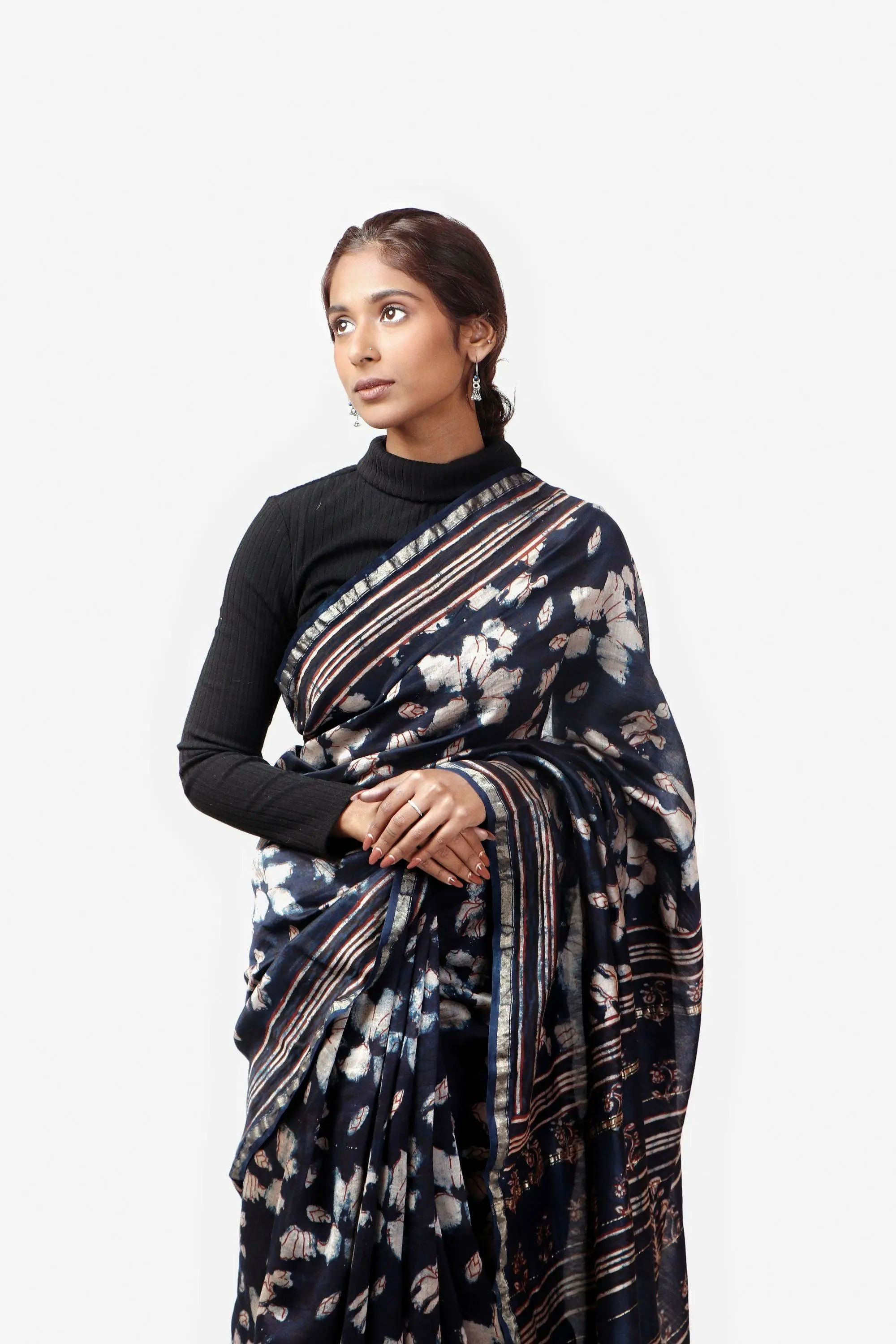 Kaisori Malhar - Dabu Pharad Leaf Indigo handblockprinted Silk Cotton saree