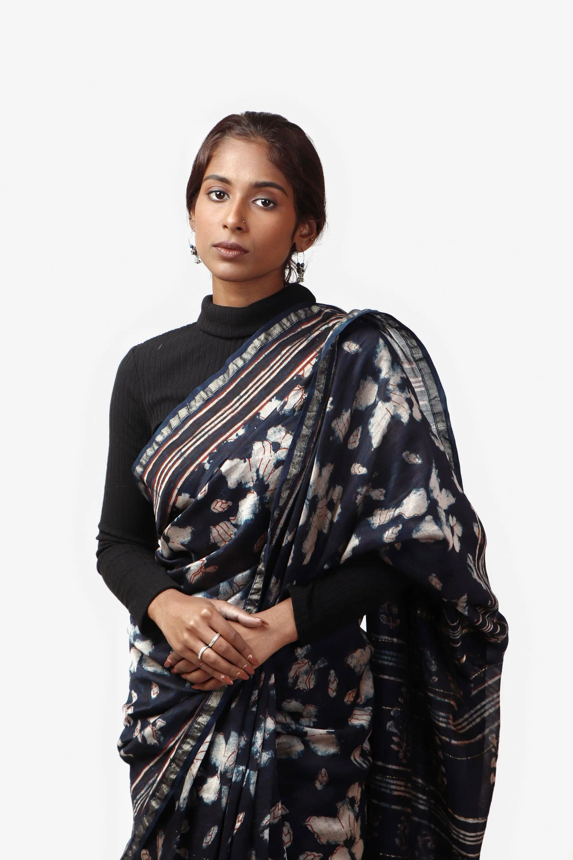 Kaisori Malhar - Dabu Pharad Leaf Indigo handblockprinted Silk Cotton saree