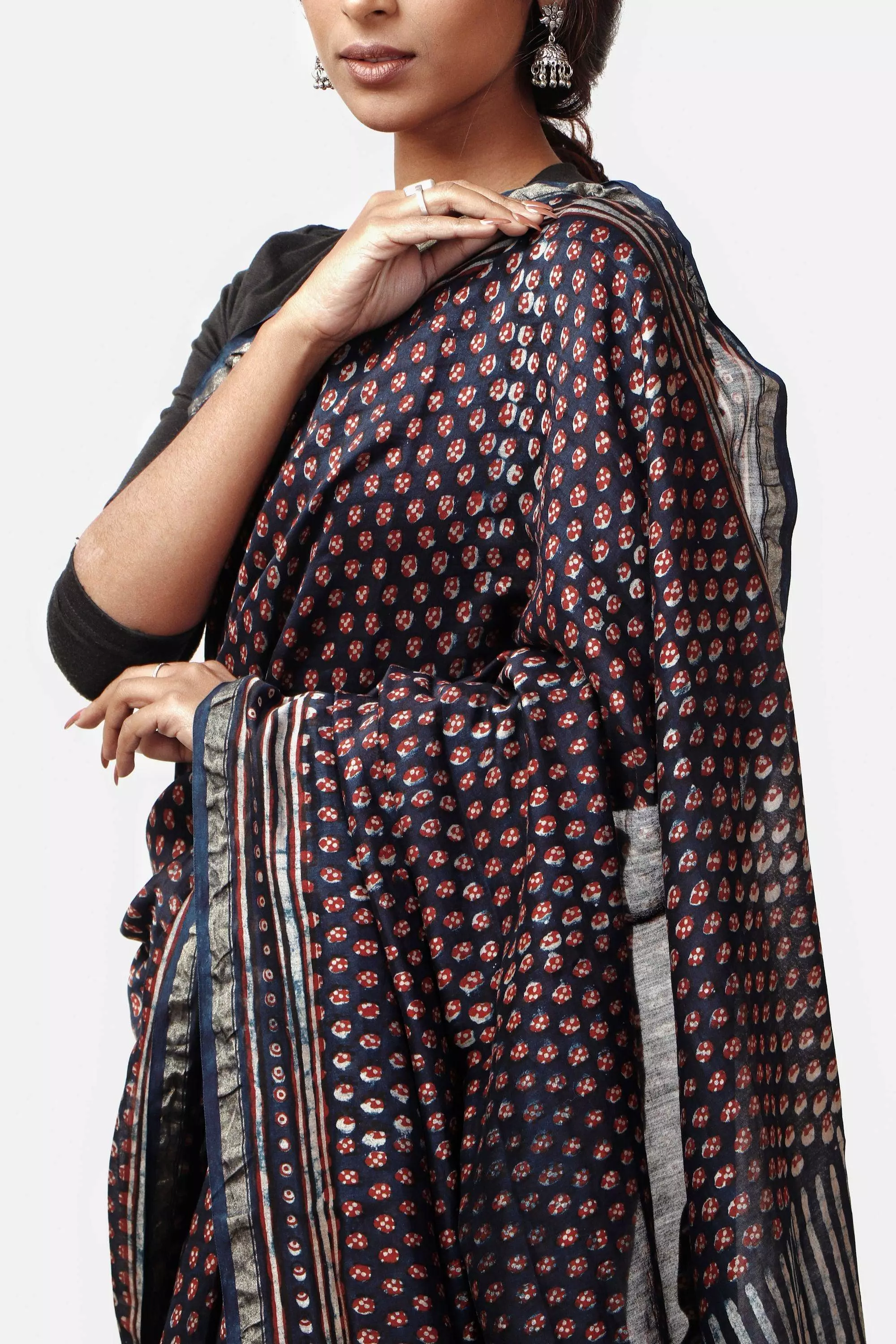 Kaisori Malhar - Dabu Pharad Makkhi handblockprinted Silk Cotton saree