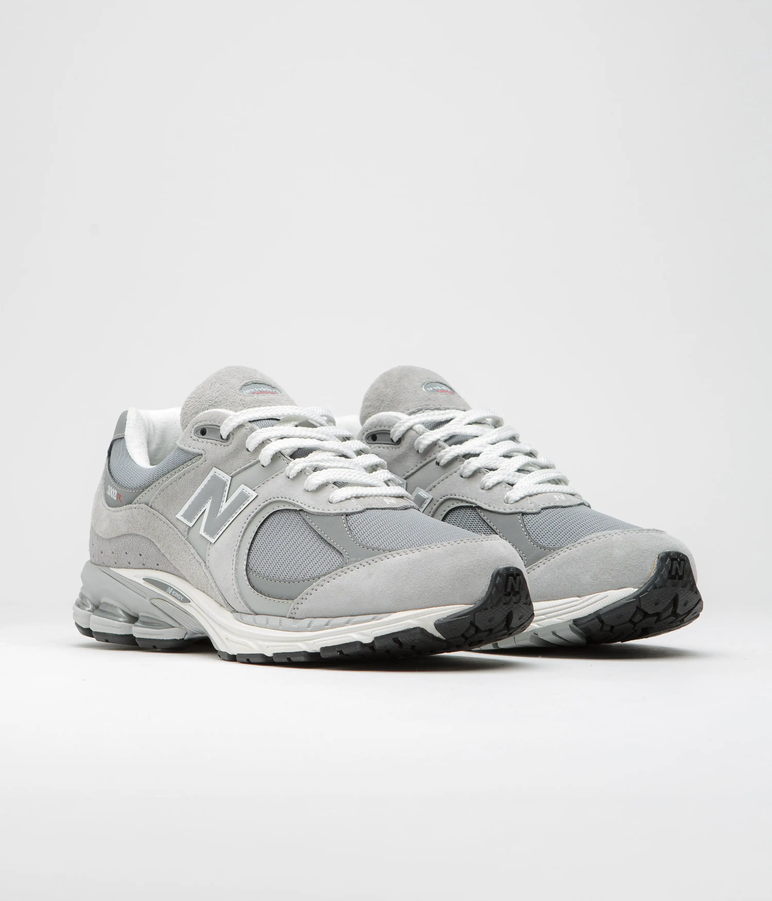 New Balance 2002R Shoes - Concrete / Harbor Grey