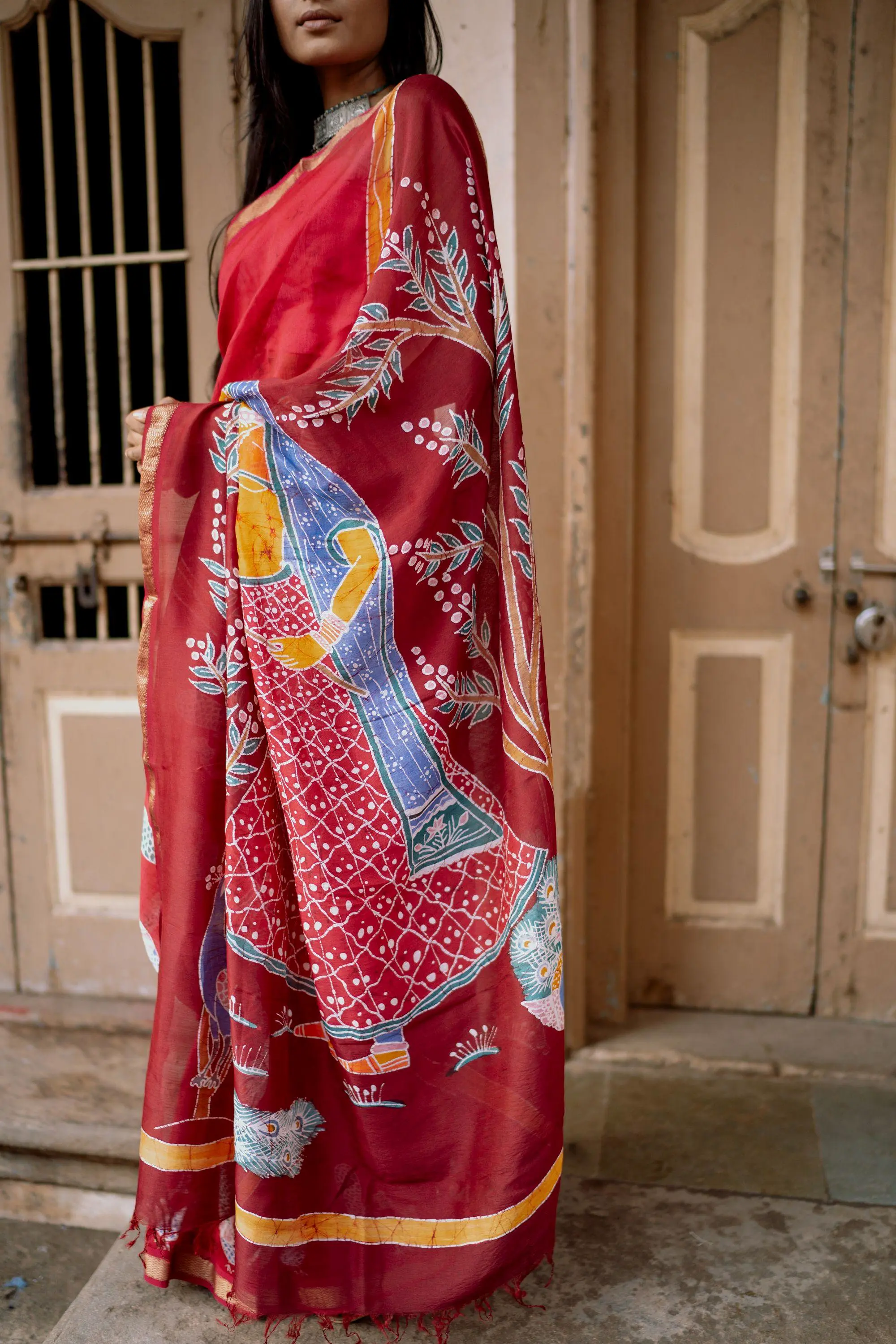 Ragini Bagh    -  Narmada Batik Maheswari saree