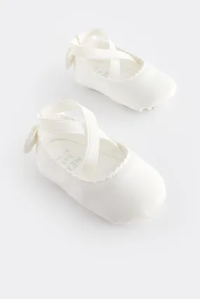 White Ballet Baby Shoes (0-24mths)